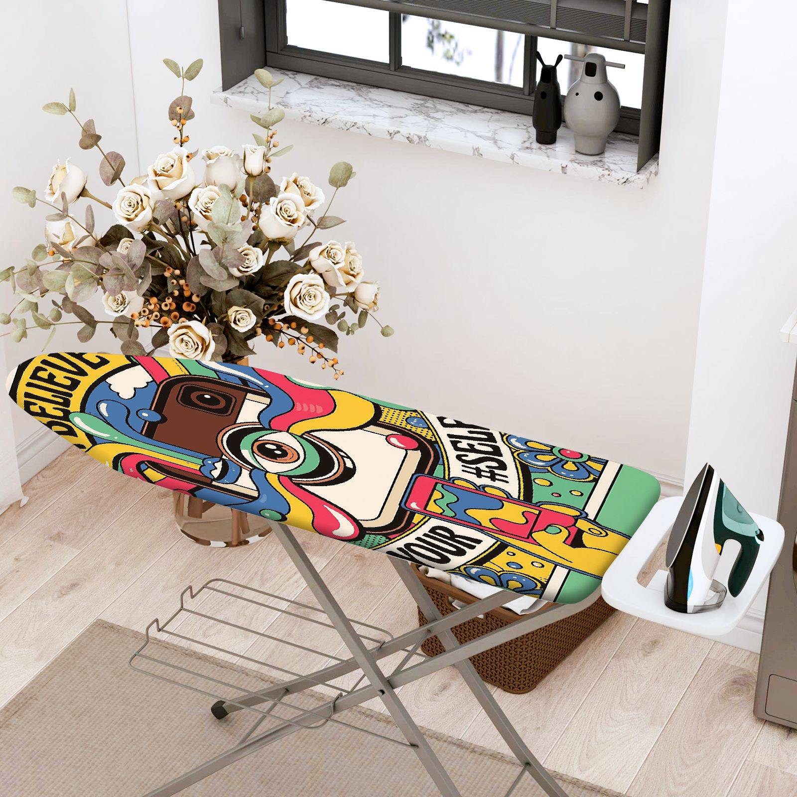 1-Piece Colorful Retro Camera Graphic  Ironing Board Cover, Universal Size, Without Board